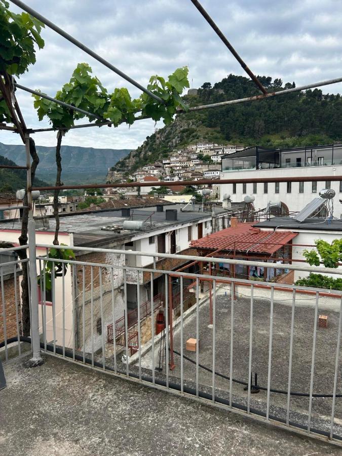 شقة Flat In Berat'S Center المظهر الخارجي الصورة