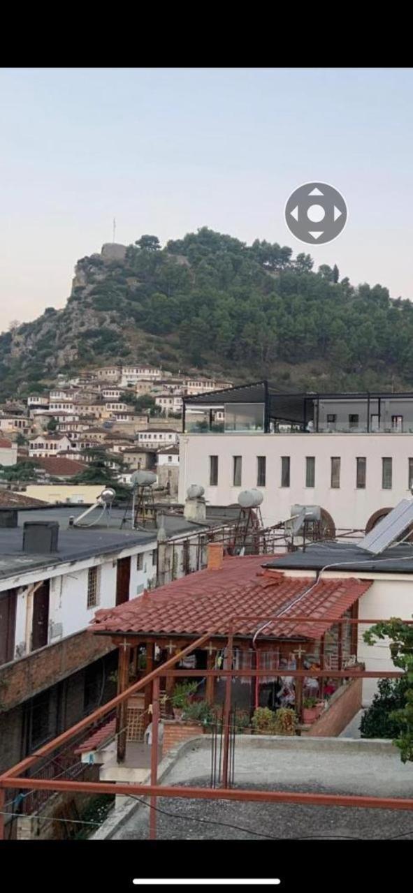 شقة Flat In Berat'S Center المظهر الخارجي الصورة