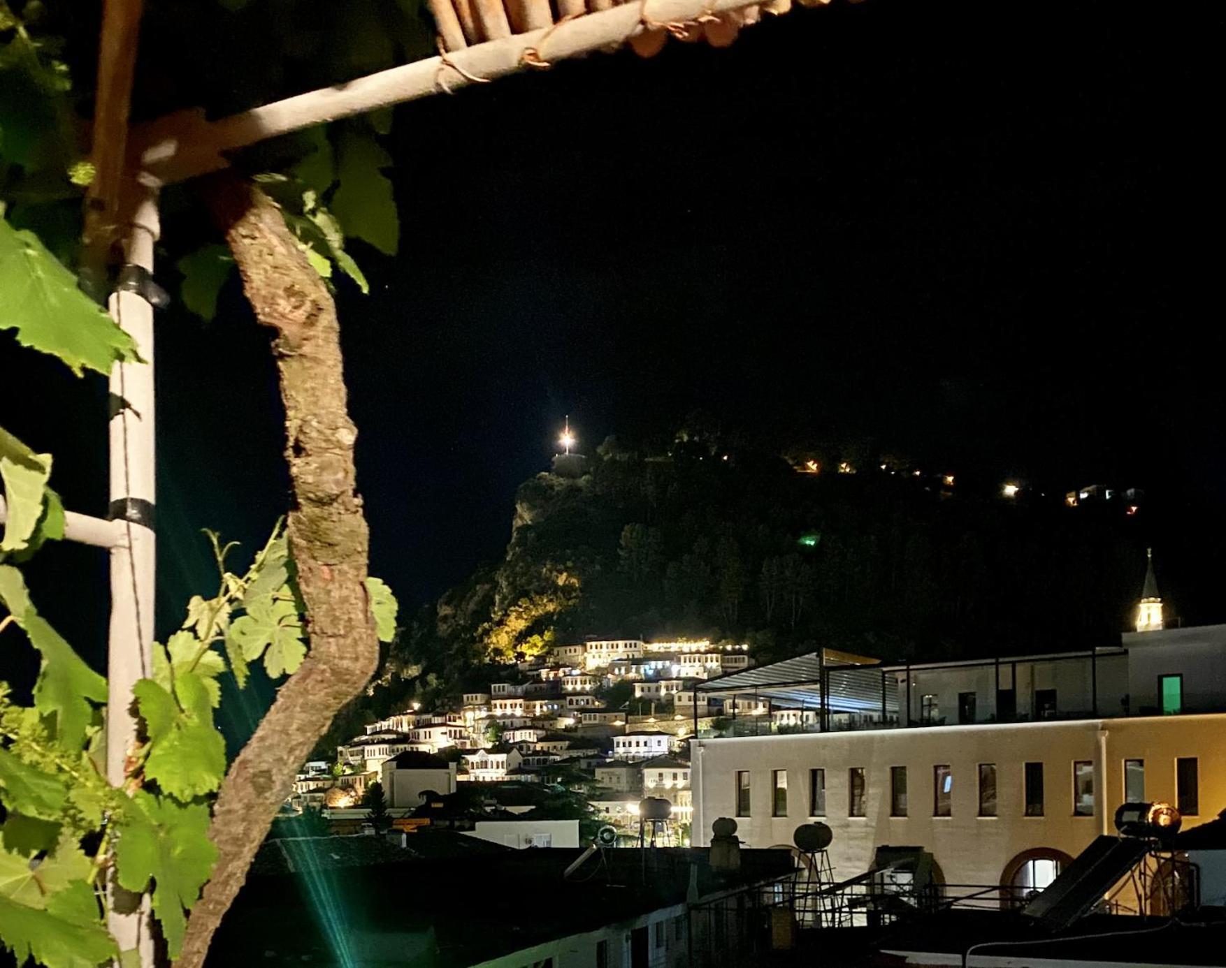 شقة Flat In Berat'S Center المظهر الخارجي الصورة